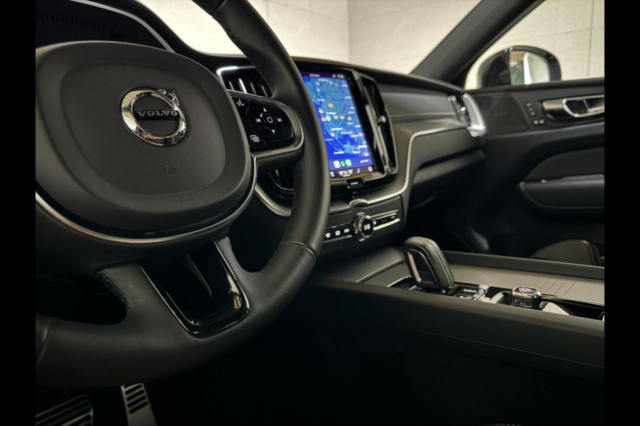 Volvo XC60 2.0 Recharge T6 AWD R-Design Pano H/K 360º Autopilot
