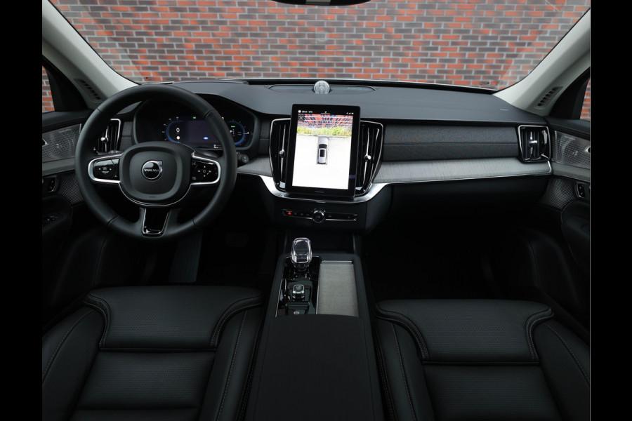 Volvo XC90 T8 AWD Ultra Dark *Pano*Trekhaak*B&W*