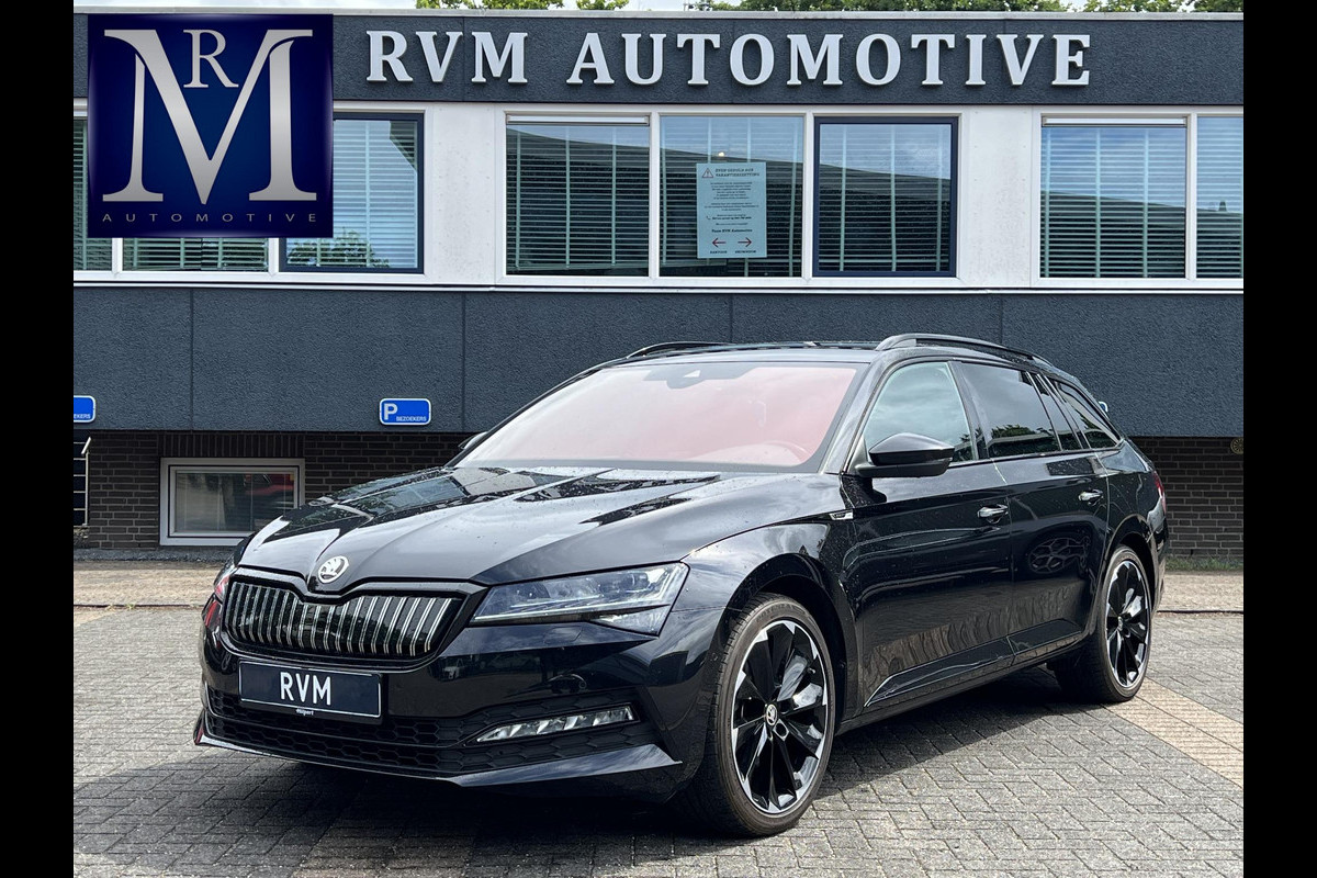 Škoda Superb Combi 1.4 TSI iV Sportline Business PHEV | PLUG-IN HYBRIDE | ADD CRUISE | STOEL/ STUURVERWARMING | ELEK. TREKHAAK | 360 CAMERA| ACHTERBANK VERWARMD| TREKHAAK | BOM VOL OPTIES | RIJKLAAR GELEVERD MET 12 MND BOVAG GARANTIE |