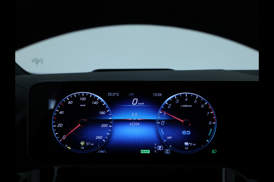 Mercedes-Benz GLA 250 e AMG Plug-In Hybride | Panoramadak | Elect bed. voorstoelen met menory | Camera achter parking support | 5 spaakslichtmetalen velgen | Inclusief 24 maanden MB Certified garantie voor Europa.