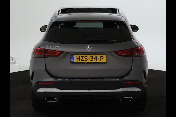 Mercedes-Benz GLA 250 e AMG Plug-In Hybride | Panoramadak | Elect bed. voorstoelen met menory | Camera achter parking support | 5 spaakslichtmetalen velgen | Inclusief 24 maanden MB Certified garantie voor Europa.
