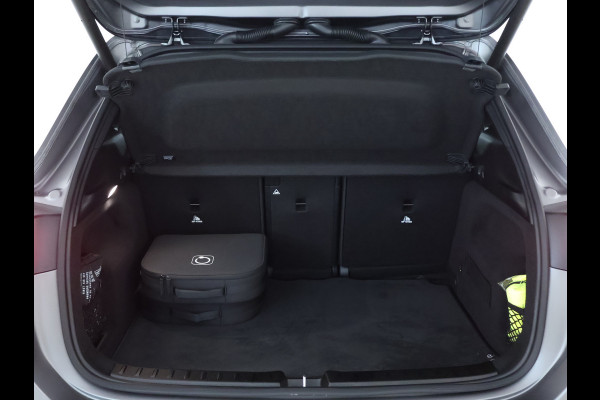 Mercedes-Benz GLA 250 e AMG Plug-In Hybride | Panoramadak | Elect bed. voorstoelen met menory | Camera achter parking support | 5 spaakslichtmetalen velgen | Inclusief 24 maanden MB Certified garantie voor Europa.