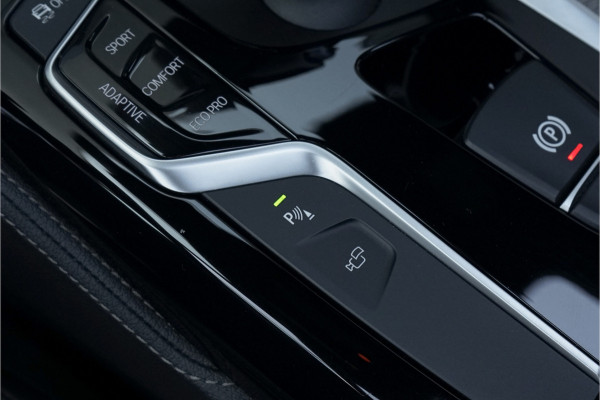 BMW 5 Serie Touring 530i High Ex M-Sport Pano Driving Ass Plus H/K 360° HUD