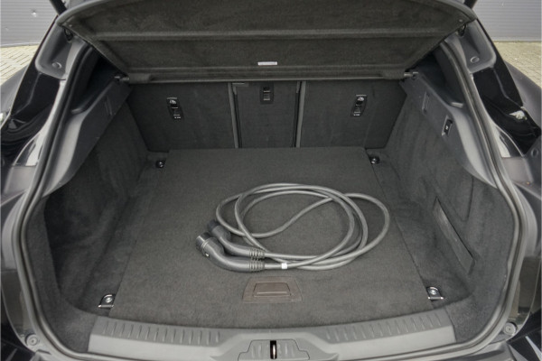 Jaguar I-PACE EV320 SE Business 90 kWh 3 Fase Laden Pano CarPlay