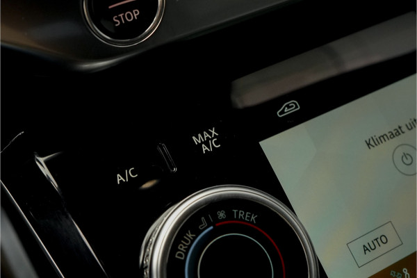 Jaguar I-PACE EV320 SE Business 90 kWh 3 Fase Laden Pano CarPlay