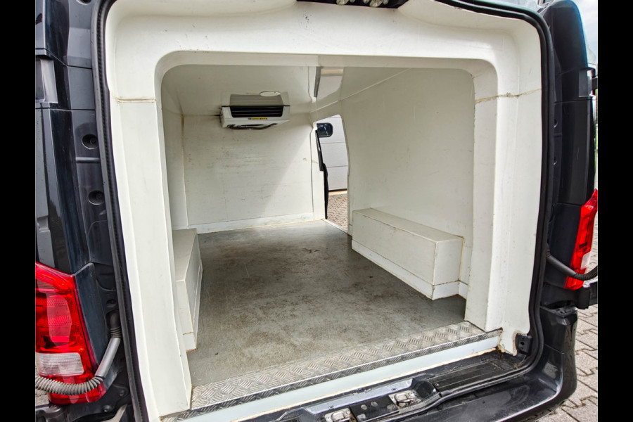 Mercedes-Benz Vito 116 L3 Automaat Koelwagen Dag en Nacht Euro6 DAB