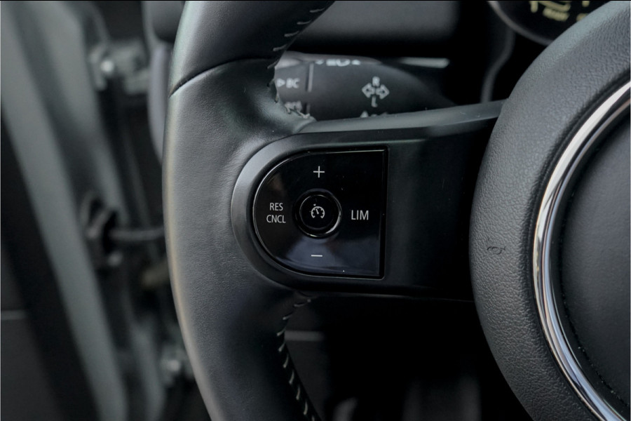 MINI Countryman 1.5 Cooper MINI Yours Leder Black Pack Keyless CarPlay 18"