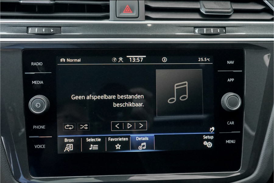 Volkswagen Tiguan 1.4 TSI eHybrid R-Line Pano HUD 360° Black Style Trekhaak