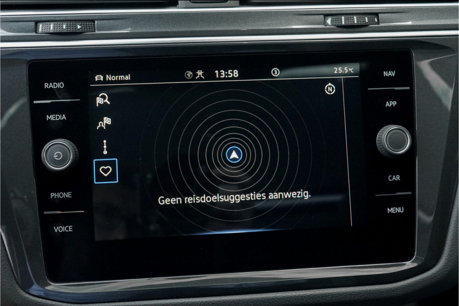 Volkswagen Tiguan 1.4 TSI eHybrid R-Line Pano HUD 360° Black Style Trekhaak