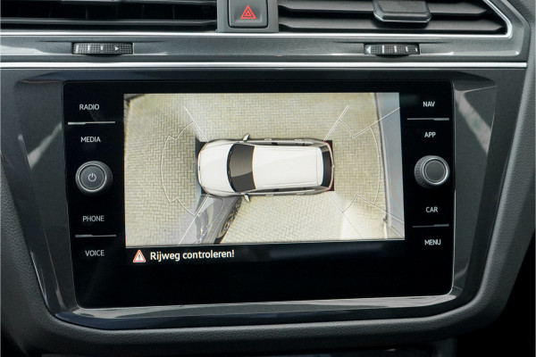Volkswagen Tiguan 1.4 TSI eHybrid R-Line Pano HUD 360° Black Style Trekhaak