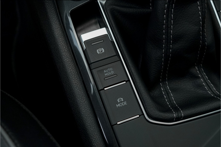 Volkswagen Tiguan 1.4 TSI eHybrid R-Line Pano HUD 360° Black Style Trekhaak