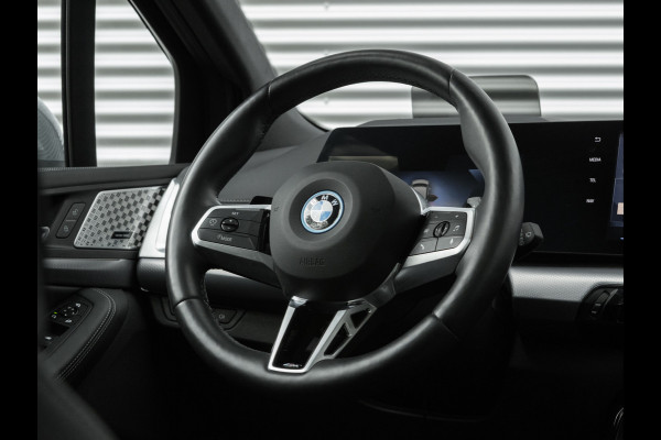 BMW 2 Serie Active Tourer 225e xDrive M-Sport - Pano - Head-up - Harman Kardon