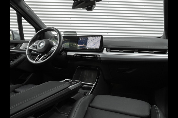 BMW 2 Serie Active Tourer 225e xDrive M-Sport - Pano - Head-up - Harman Kardon