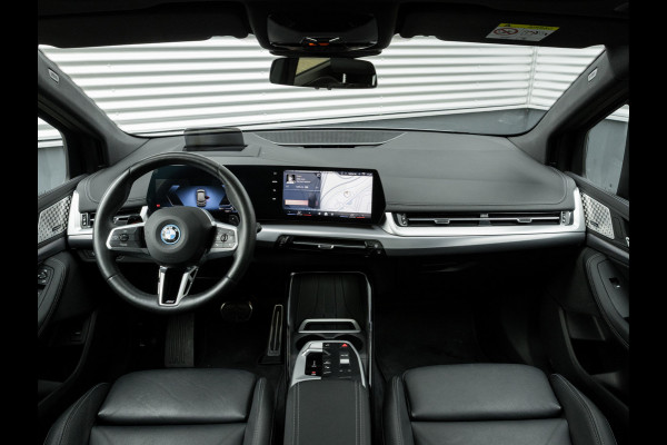 BMW 2 Serie Active Tourer 225e xDrive M-Sport - Pano - Head-up - Harman Kardon