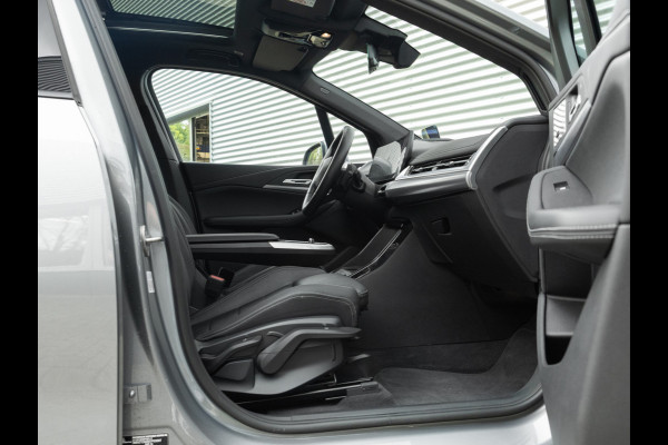 BMW 2 Serie Active Tourer 225e xDrive M-Sport - Pano - Head-up - Harman Kardon