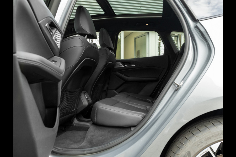 BMW 2 Serie Active Tourer 225e xDrive M-Sport - Pano - Head-up - Harman Kardon