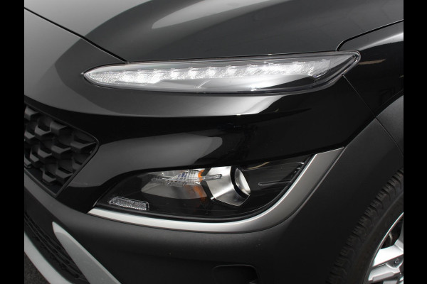 Hyundai Kona 1.0 T-GDI Comfort Climate control Cruise control Parkeersensoren LED Keyless Navigatie Apple Carplay/ Android Auto