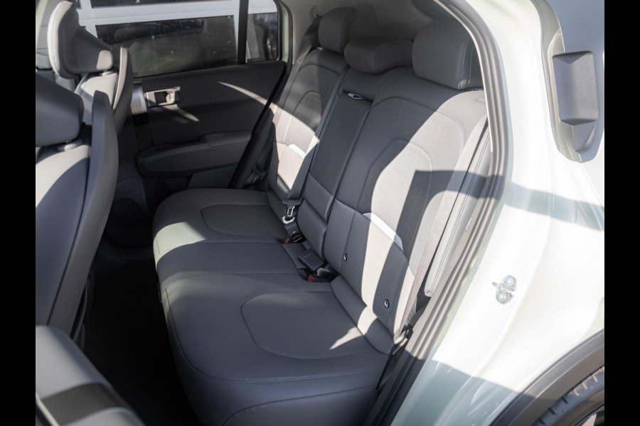 Kia EV3 Plus Advanced 81.4 kWh | Als nieuw | Nieuwprijs bijna € 45.000,00!