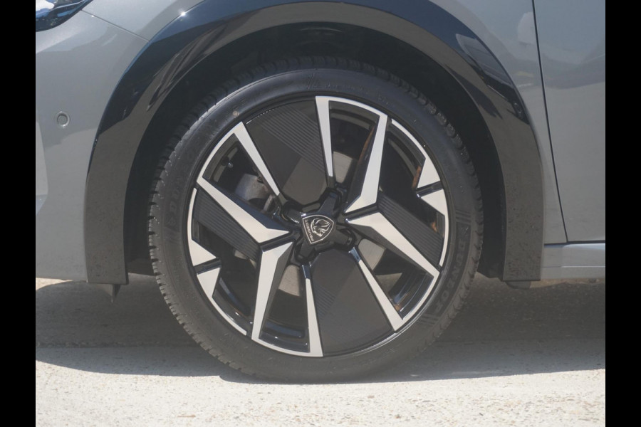 Peugeot 208 Hybrid 136 e-DCS6 GT