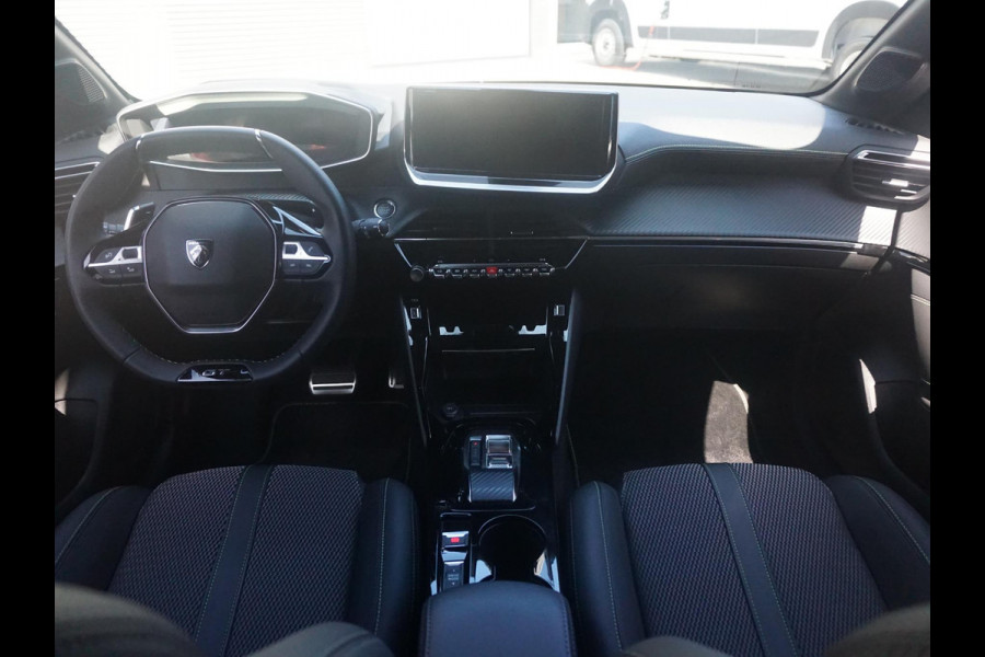 Peugeot 208 Hybrid 136 e-DCS6 GT