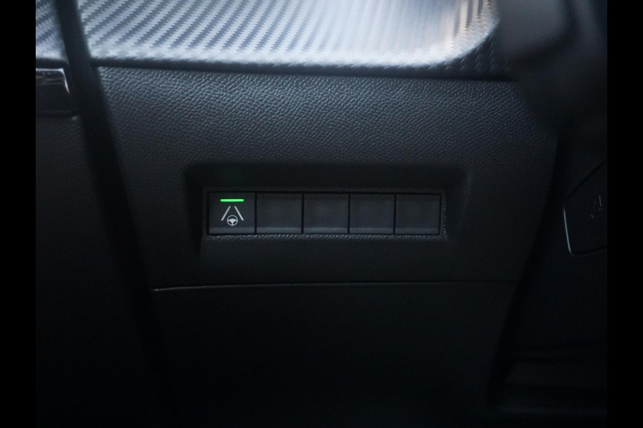 Peugeot 208 Hybrid 136 e-DCS6 GT