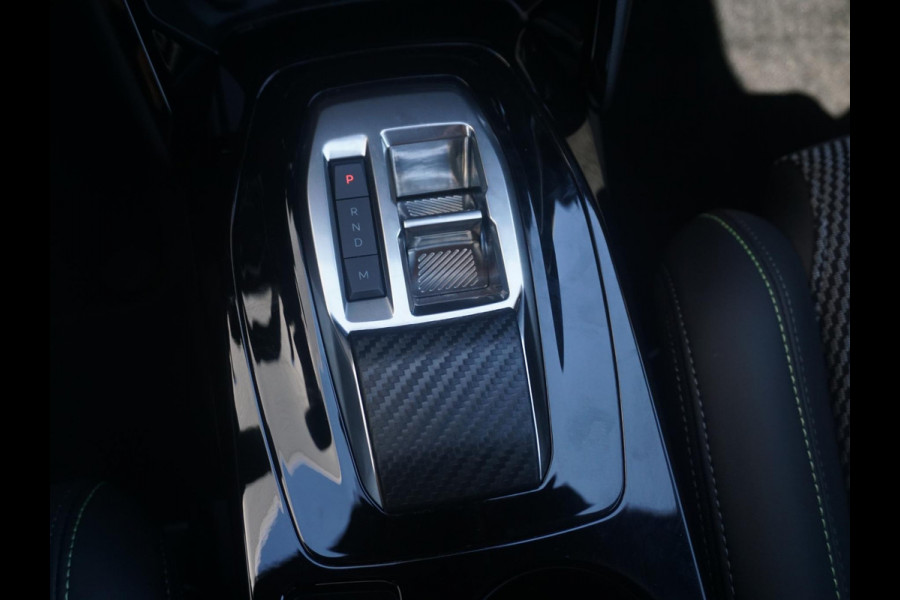 Peugeot 208 Hybrid 136 e-DCS6 GT