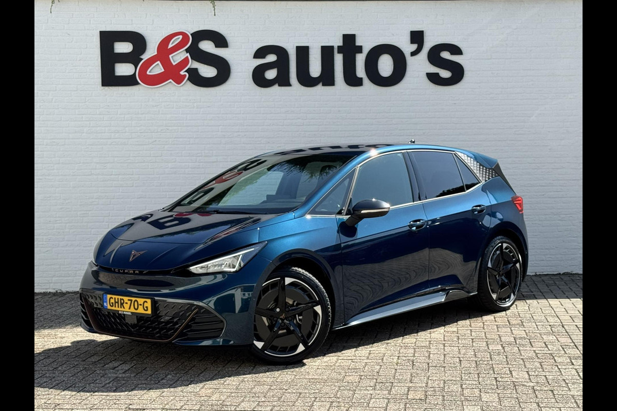 CUPRA Born Business 82 kWh Adaptive cruise Climate control Stoel- en stuurverwarming Full LED Apple Carplay Android Auto CUPRA Born Business 82 kWh Adaptive cruise Climate control Stoel- en stuurverwarming Full LED Apple Carplay Android Auto
