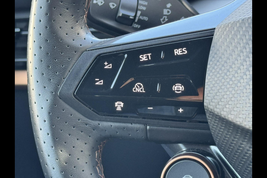 CUPRA Born Business 82 kWh Adaptive cruise Climate control Stoel- en stuurverwarming Full LED Apple Carplay Android Auto