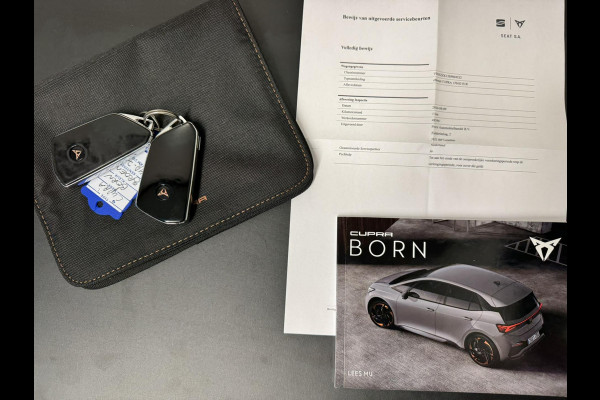 CUPRA Born Business 82 kWh Adaptive cruise Climate control Stoel- en stuurverwarming Full LED Apple Carplay Android Auto