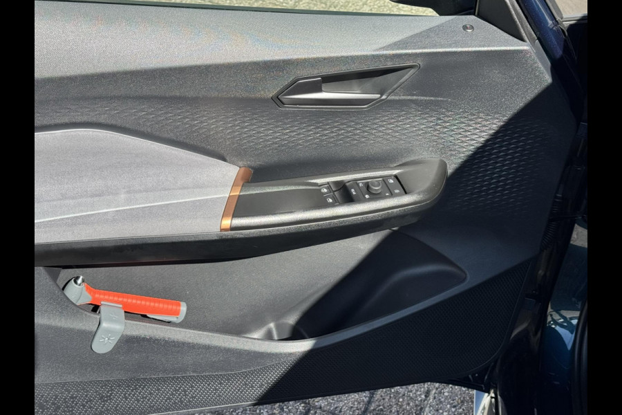 CUPRA Born Business 82 kWh Adaptive cruise Climate control Stoel- en stuurverwarming Full LED Apple Carplay Android Auto