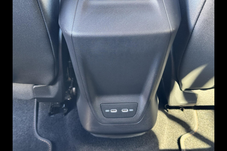 CUPRA Born Business 82 kWh Adaptive cruise Climate control Stoel- en stuurverwarming Full LED Apple Carplay Android Auto