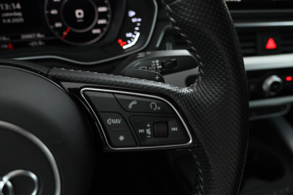 Audi A4 Limousine 2.0 TFSI MHEV Sport S line black edition Leer, Virtual dash! S-Line, Trekhaak
