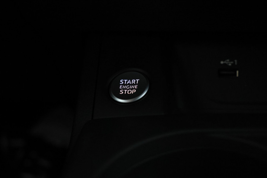 Audi A4 Limousine 2.0 TFSI MHEV Sport S line black edition Leer, Virtual dash! S-Line, Trekhaak