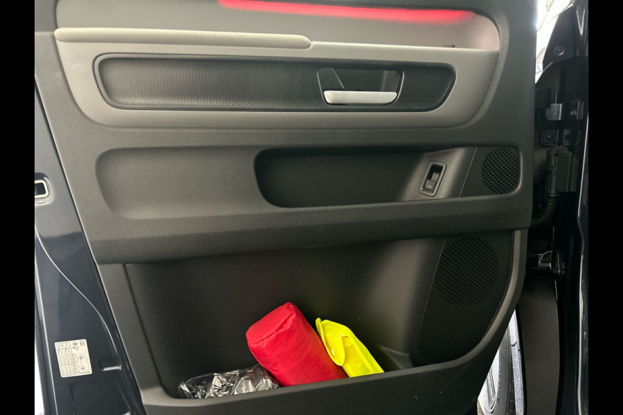 Volkswagen ID. Buzz Pro 86 kWh Lang 7persoons | Warmtepomp | Verwarmbaar stuurwiel | Apple carplay & Android auto! | Soh (batterijcheck) 100 %