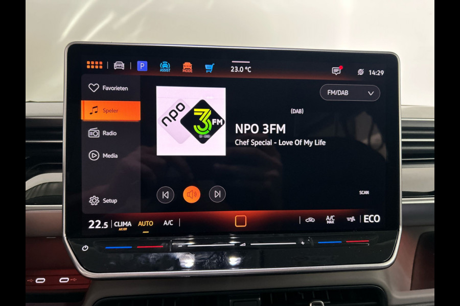 Volkswagen ID. Buzz Pro 86 kWh Lang 7persoons | Warmtepomp | Verwarmbaar stuurwiel | Apple carplay & Android auto! | Soh (batterijcheck) 100 %