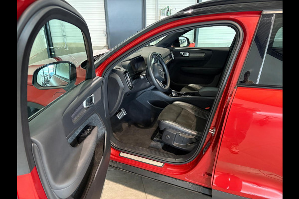 Volvo XC40 T4 Aut. Plug-In Hybrid R-Design ACC Parkeercamera 211pk