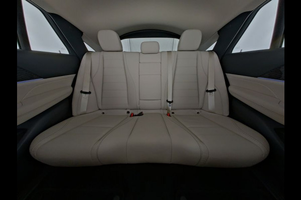 Mercedes-Benz GLE Coupé 400 e 4MATIC AMG Plug-In Hybride | AMG Line | Night Pakket | Panorama Schuif-Kanteldak | 22 Inch AMG Velgen | Burmester® | Memory Pakket Voorstoelen. Inclusief 24 maanden MB Certified garantie voor Europa.