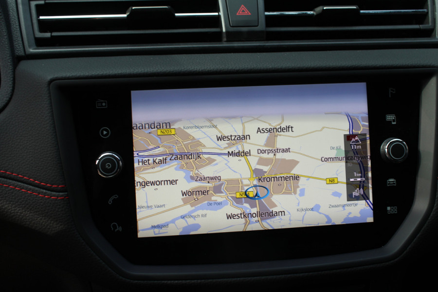 Seat Arona 1.0 TSI 116pk FR Business Intense DSG7 NL-Auto NAP Clima Cruise Navi Carplay BEATS 18"LMV Trekhaak 1100kg