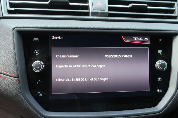 Seat Arona 1.0 TSI 116pk FR Business Intense DSG7 NL-Auto NAP Clima Cruise Navi Carplay BEATS 18"LMV Trekhaak 1100kg