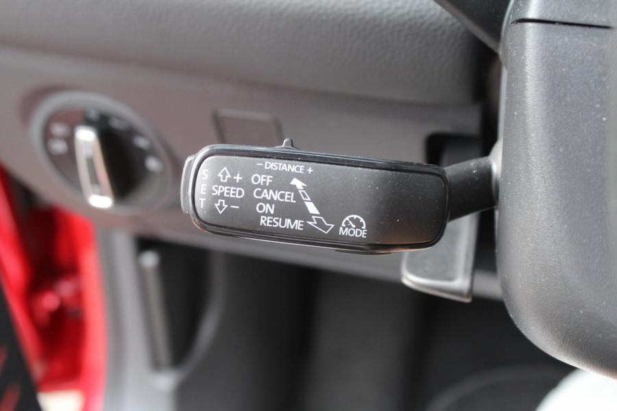 Seat Arona 1.0 TSI 116pk FR Business Intense DSG7 NL-Auto NAP Clima Cruise Navi Carplay BEATS 18"LMV Trekhaak 1100kg