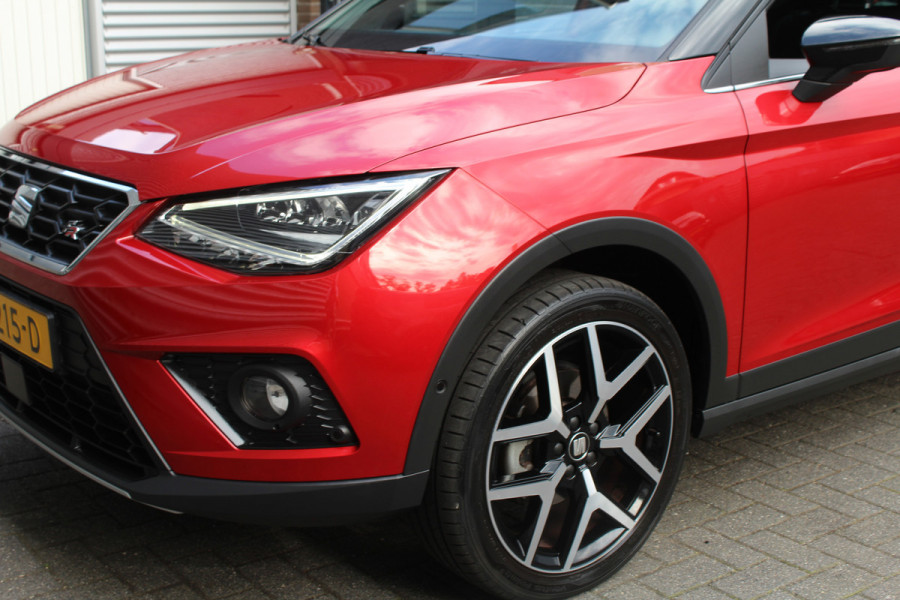 Seat Arona 1.0 TSI 116pk FR Business Intense DSG7 NL-Auto NAP Clima Cruise Navi Carplay BEATS 18"LMV Trekhaak 1100kg