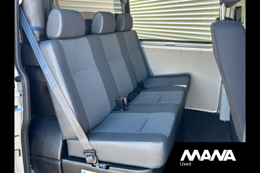 Volkswagen Transporter 2.0TDI L2H1 DC 5 Zits Trekhaak Airco Cruise control Sidebars