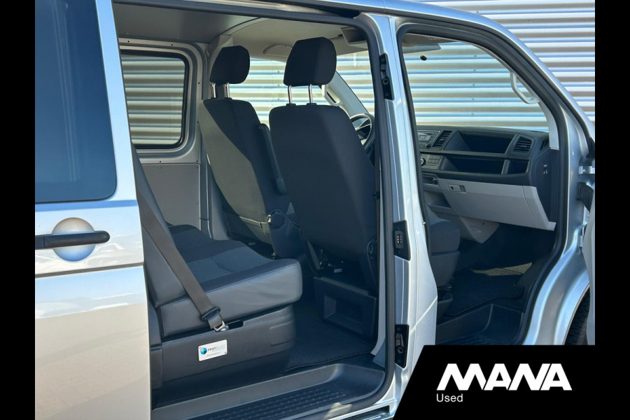 Volkswagen Transporter 2.0TDI L2H1 DC 5 Zits Trekhaak Airco Cruise control Sidebars