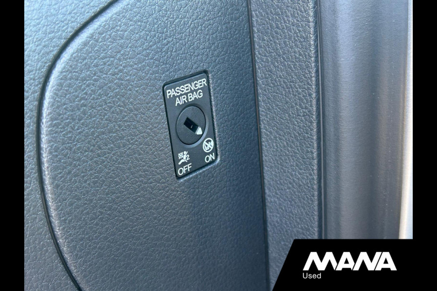 Volkswagen Transporter 2.0TDI L2H1 DC 5 Zits Trekhaak Airco Cruise control Sidebars