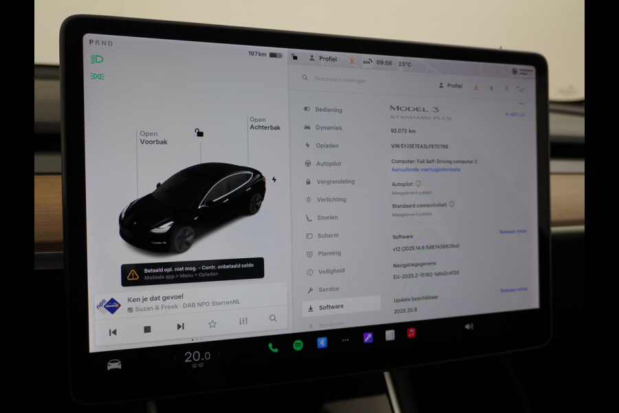 Tesla Model 3 RWD SR+ 60kWh 325PK TREKHAAK FSD 3-Computer 18" AutoPilot Leder PanoDak Adaptive-Cruise Lmv Camera's Elektr.-Stuur+Stoelen+Spieg Navi LED Comfortstoelen ACC DAB Voorverwarmen interieur via App Keyless via Telefoonsleutel One-Pedal-Drive 1.000KG Trekgewicht! Origineel Nederlandse auto tot 11kw laden thuis! 1.584kg licht! Accu Garantie tot 29-06-2028/160.000km