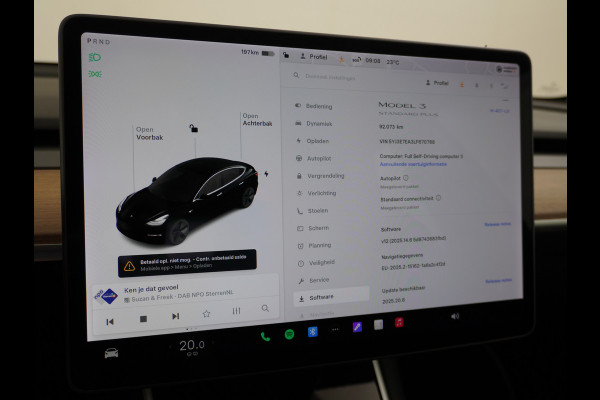 Tesla Model 3 RWD SR+ 60kWh 325PK TREKHAAK FSD 3-Computer 18" AutoPilot Leder PanoDak Adaptive-Cruise Lmv Camera's Elektr.-Stuur+Stoelen+Spieg Navi LED Comfortstoelen ACC DAB Voorverwarmen interieur via App Keyless via Telefoonsleutel One-Pedal-Drive 1.000KG Trekgewicht! Origineel Nederlandse auto tot 11kw laden thuis! 1.584kg licht! Accu Garantie tot 29-06-2028/160.000km