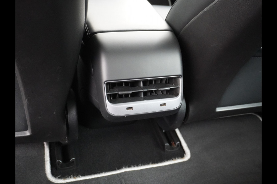 Tesla Model 3 RWD SR+ 60kWh 325PK TREKHAAK FSD 3-Computer 18" AutoPilot Leder PanoDak Adaptive-Cruise Lmv Camera's Elektr.-Stuur+Stoelen+Spieg Navi LED Comfortstoelen ACC DAB Voorverwarmen interieur via App Keyless via Telefoonsleutel One-Pedal-Drive 1.000KG Trekgewicht! Origineel Nederlandse auto tot 11kw laden thuis! 1.584kg licht! Accu Garantie tot 29-06-2028/160.000km