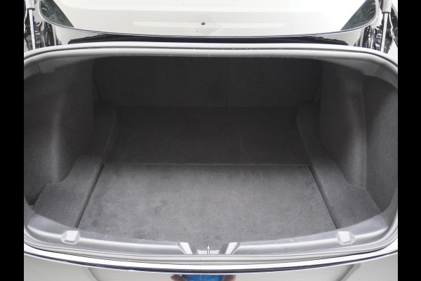 Tesla Model 3 RWD SR+ 60kWh 325PK TREKHAAK FSD 3-Computer 18" AutoPilot Leder PanoDak Adaptive-Cruise Lmv Camera's Elektr.-Stuur+Stoelen+Spieg Navi LED Comfortstoelen ACC DAB Voorverwarmen interieur via App Keyless via Telefoonsleutel One-Pedal-Drive 1.000KG Trekgewicht! Origineel Nederlandse auto tot 11kw laden thuis! 1.584kg licht! Accu Garantie tot 29-06-2028/160.000km
