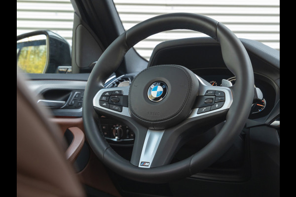 BMW X3 M40i xDrive - Individual Leder - Pano - Trekhaak - Harman Kardon - ACC