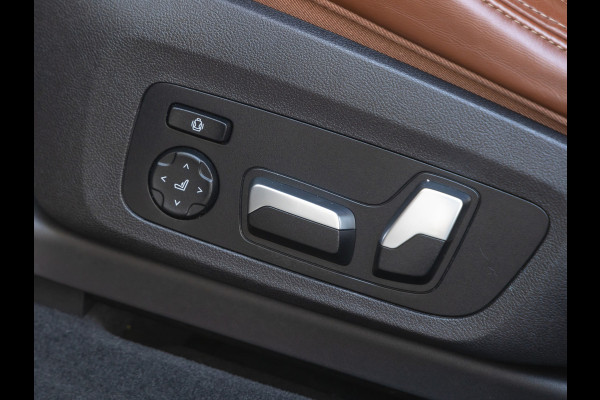 BMW X3 M40i xDrive - Individual Leder - Pano - Trekhaak - Harman Kardon - ACC